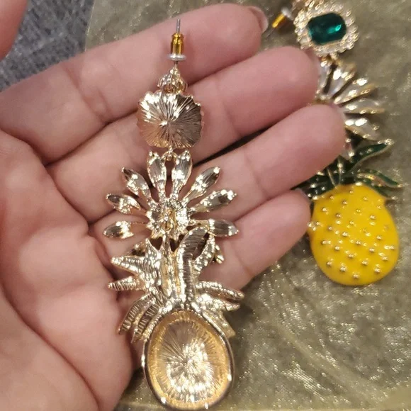 Pineapple earrings - Picture 4 of 5